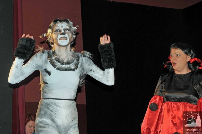 Nauczyciele trójki zagrali dla Ewy - fotoreportaż