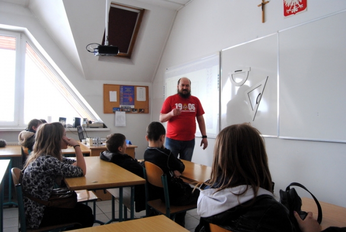 Drzwi otwarte w Publicznym Gimnazjum w Karnkowie - fotoreportaż