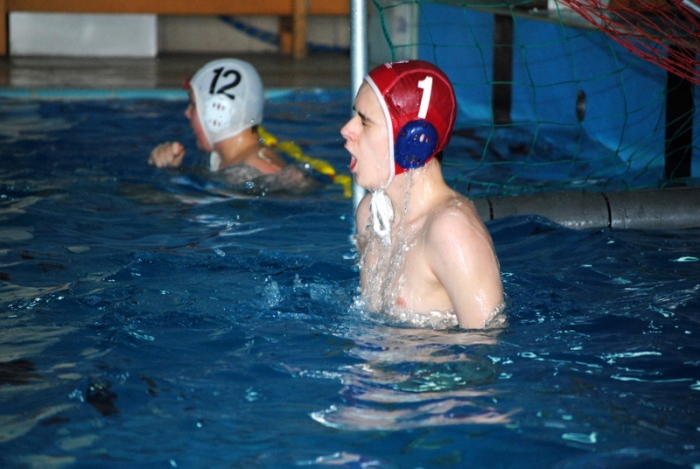 Turniej piłki wodnej. Dwie wygrane naszych - fotoreportaż