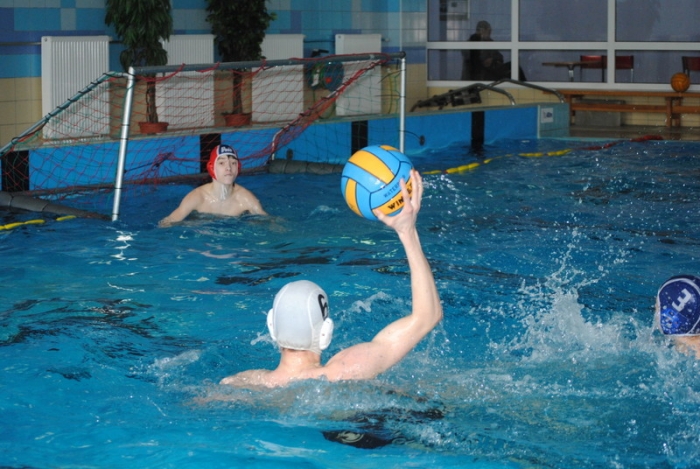 Turniej piłki wodnej. Dwie wygrane naszych - fotoreportaż