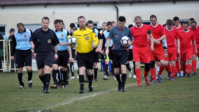 Wicher przegrywa z LTP Lubanie - fotoreportaż