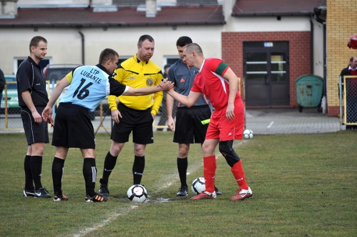 Wicher przegrywa z LTP Lubanie - fotoreportaż