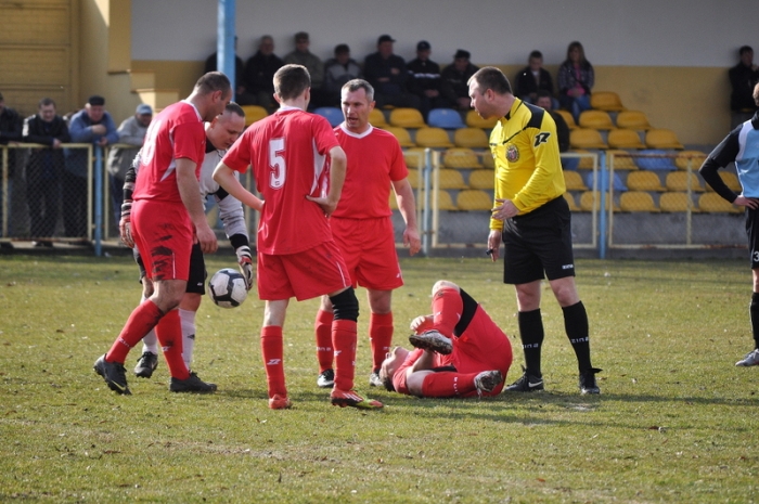 Wicher przegrywa z LTP Lubanie - fotoreportaż