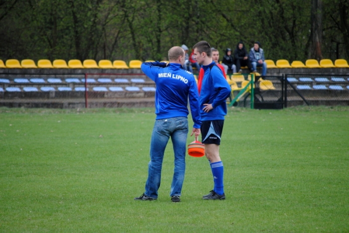Zostawili na boisku serce i zdobyli wyjazdowe trzy punkty! - fotoreportaż