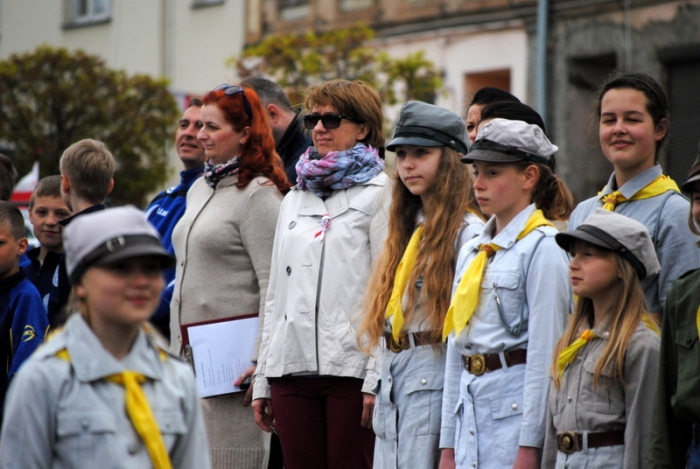 Święto flagi państwowej! Biało - czerwono na Placu Dekerta - fotoreportaż