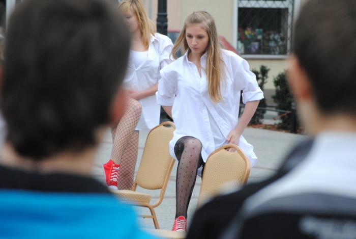 Święto flagi państwowej! Biało - czerwono na Placu Dekerta - fotoreportaż