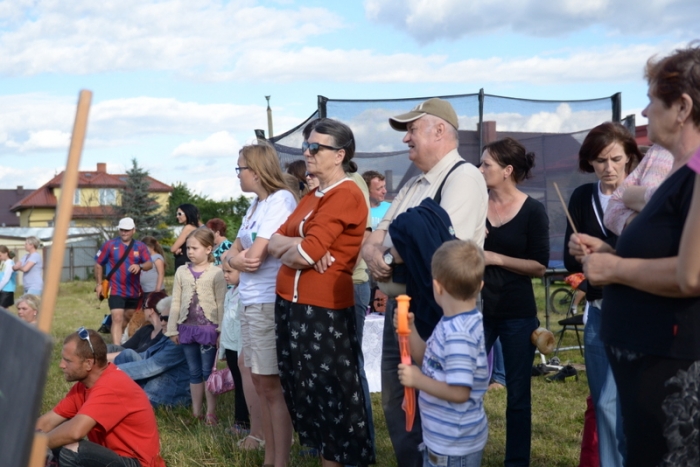 Piknik rodzinny na osiedlu kwiatów - fotoreportaż