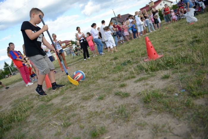 Piknik rodzinny na osiedlu kwiatów - fotoreportaż