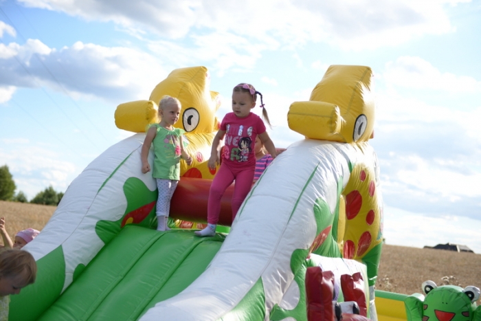 Piknik rodzinny na osiedlu kwiatów - fotoreportaż