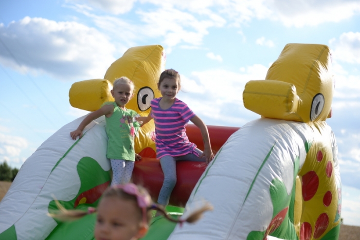 Piknik rodzinny na osiedlu kwiatów - fotoreportaż