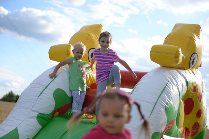 Piknik rodzinny na osiedlu kwiatów - fotoreportaż