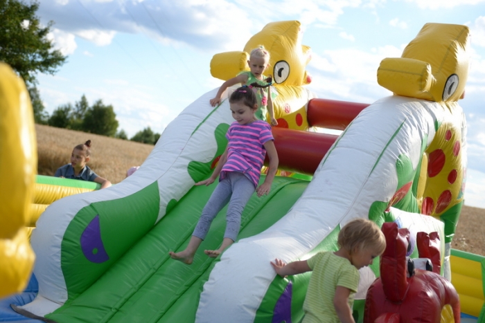 Piknik rodzinny na osiedlu kwiatów - fotoreportaż