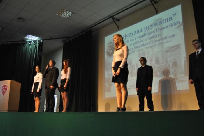 Sesja popularnonaukowa poświęcona Honorowemu Obywatelowi Miasta Lipna i jego ojcu - fotoreportaż