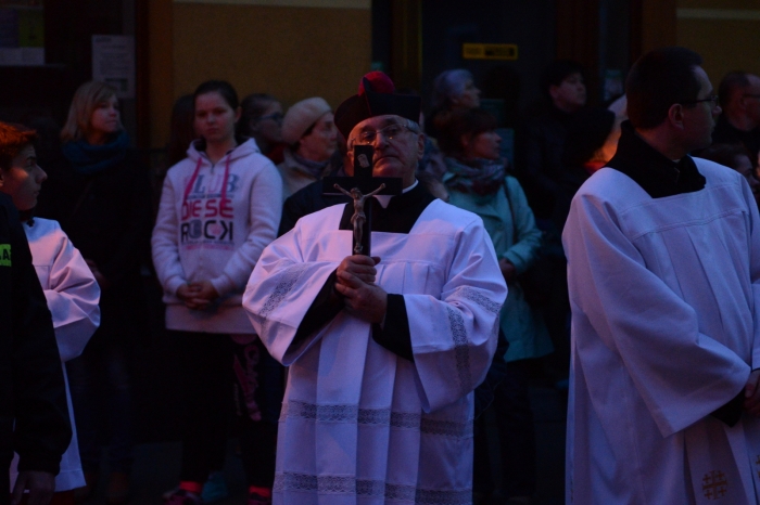 Miejska Droga Krzyżowa - fotoreportaż