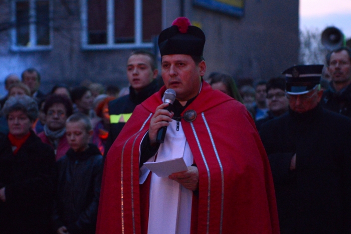 Miejska Droga Krzyżowa - fotoreportaż