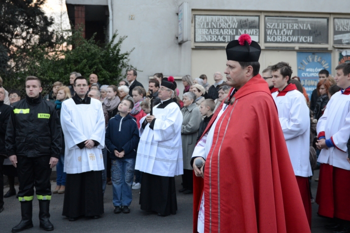 Miejska Droga Krzyżowa - fotoreportaż