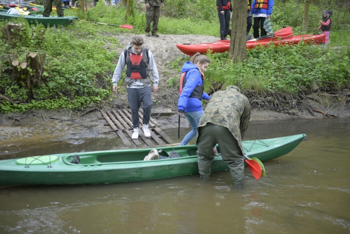 Przepłynęli kajakami Mień! - fotoreportaż