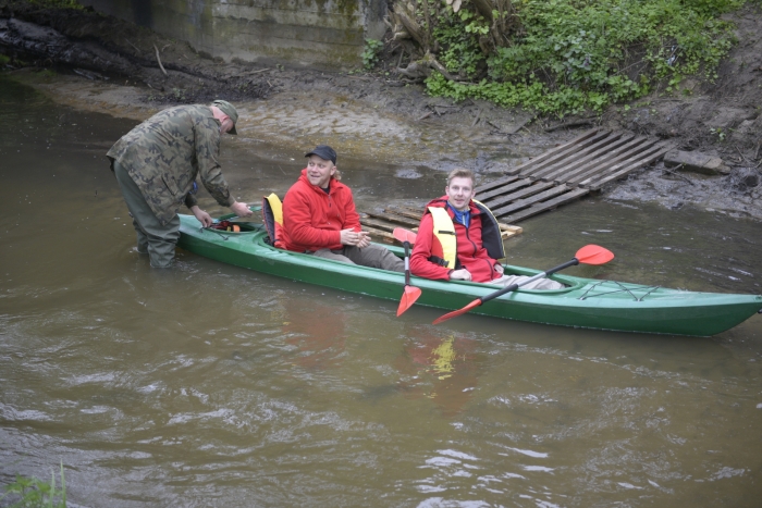 Przepłynęli kajakami Mień! - fotoreportaż