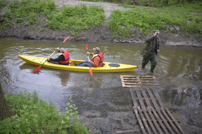 Przepłynęli kajakami Mień! - fotoreportaż