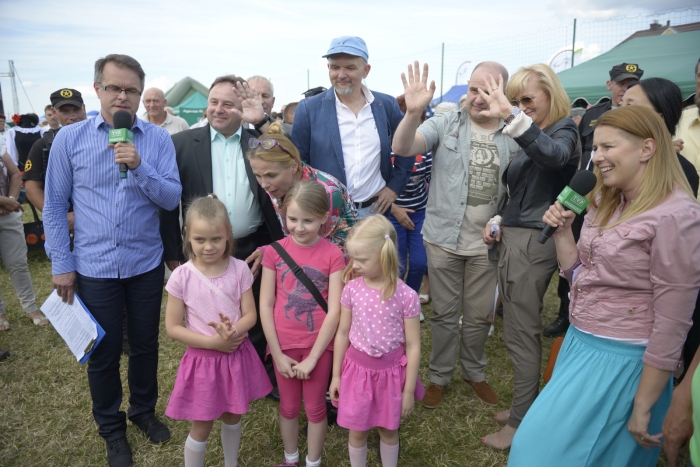 Zobacz zdjęcia z festiwalu Wilkowyjce!