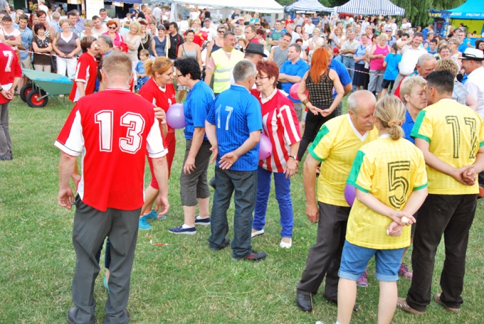 Zmagania sołtysów z całego powiatu - fotoreportaż