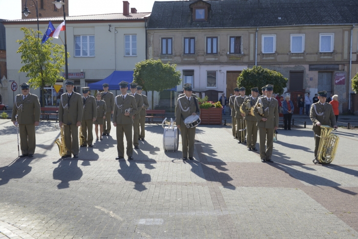 Lipnowska policja z nowym sztandarem - fotoreportaż