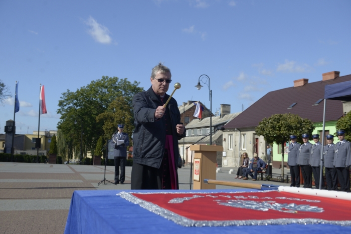 Lipnowska policja z nowym sztandarem - fotoreportaż