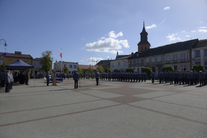 Lipnowska policja z nowym sztandarem - fotoreportaż