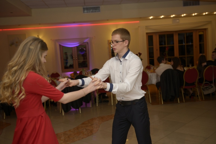 Studniówka I LO PUL w Lipnie [foto]