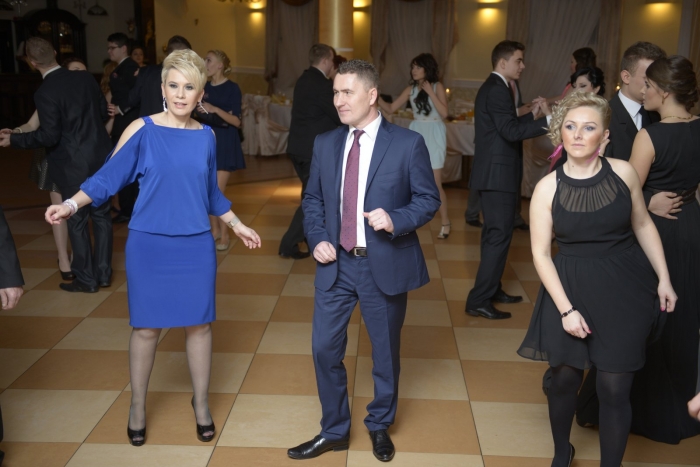 Studniówka ZS w Dobrzyniu nad Wisłą [foto]