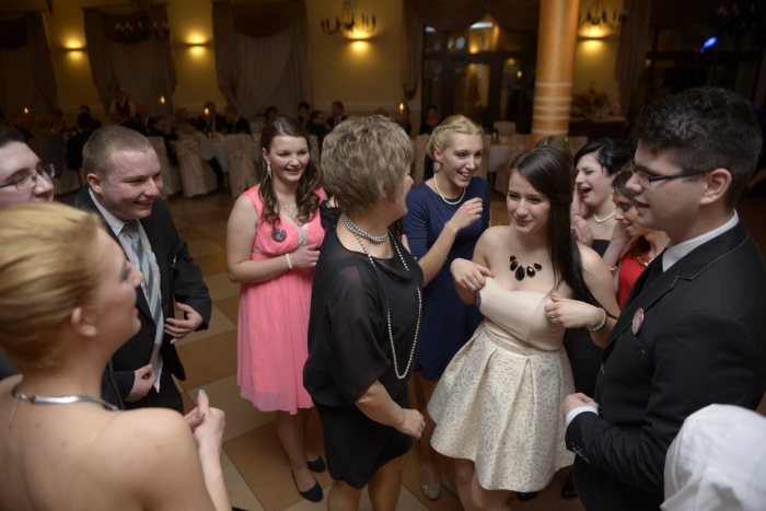 Studniówka ZS w Dobrzyniu nad Wisłą [foto]