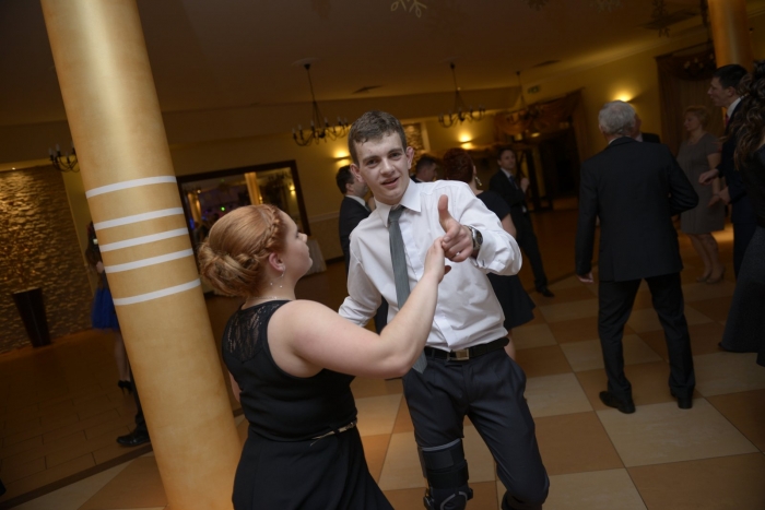 Studniówka ZS w Dobrzyniu nad Wisłą [foto]