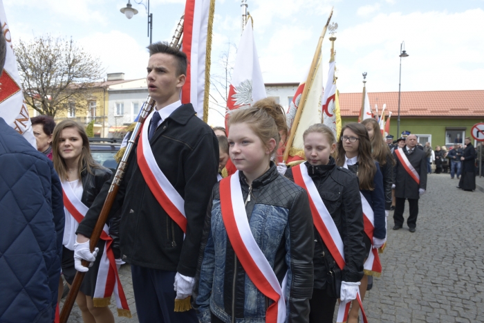 Odsłonięto tablicę ku czci pomordowanych - fotoreportaż