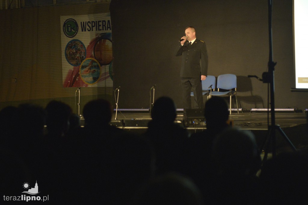 Występ kabaretu Łowcy.B