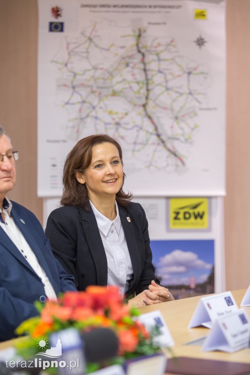 Podpisanie umowy na budowę DW559