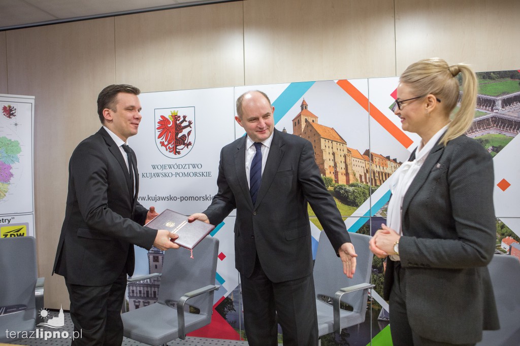 Podpisanie umowy na budowę DW559