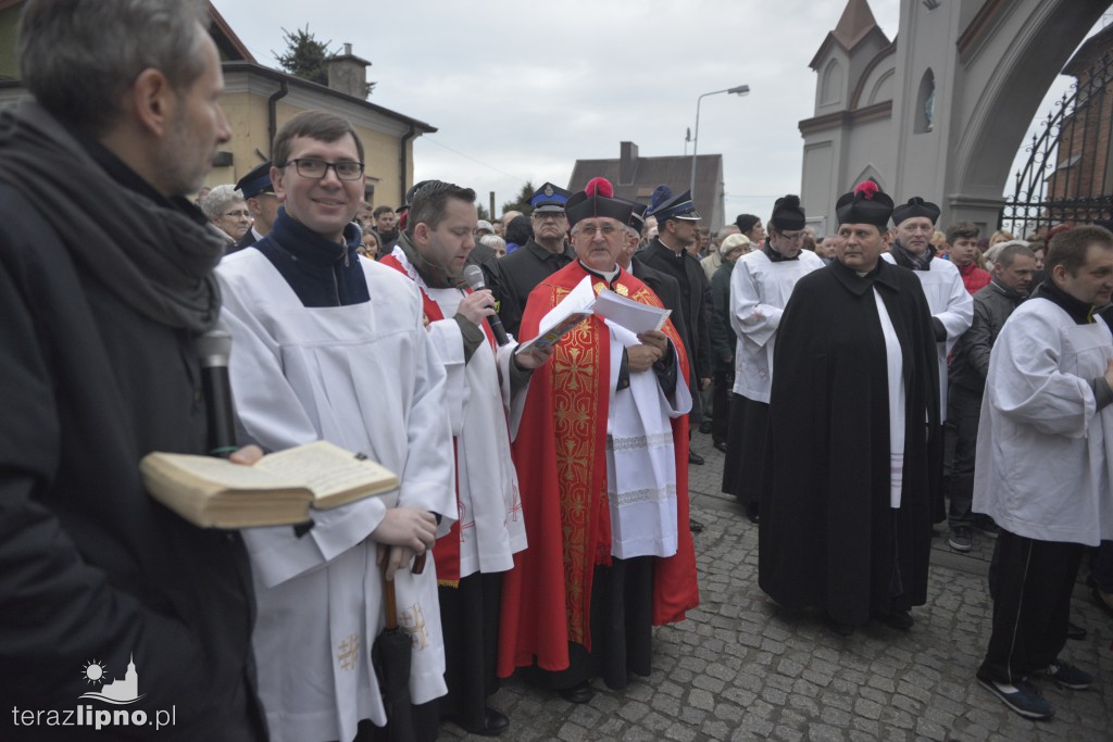 Droga Krzyżowa przeszła ulicami Lipna