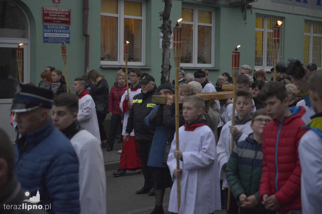 Droga Krzyżowa przeszła ulicami Lipna