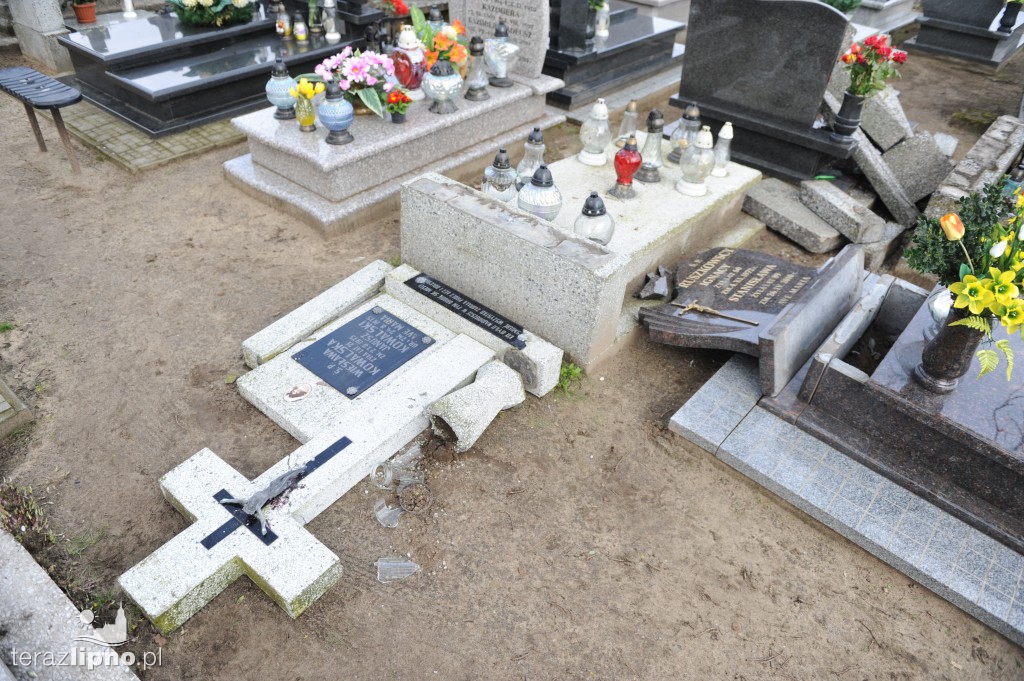 Dewastacja grobów w Skępem