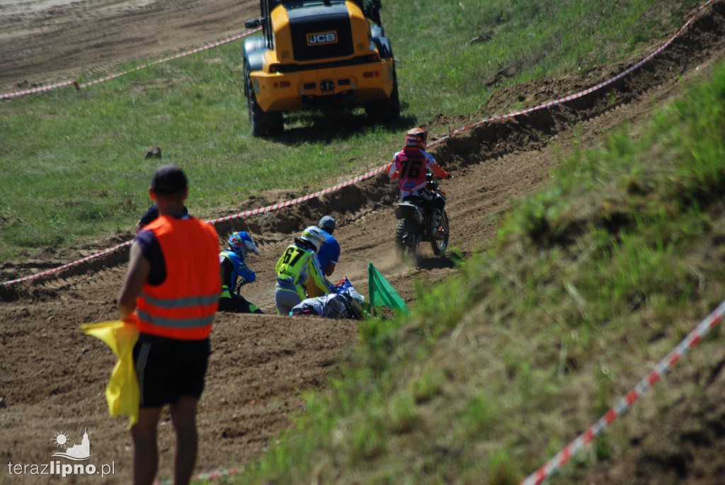 Zawody motocrossowe w Lipnie