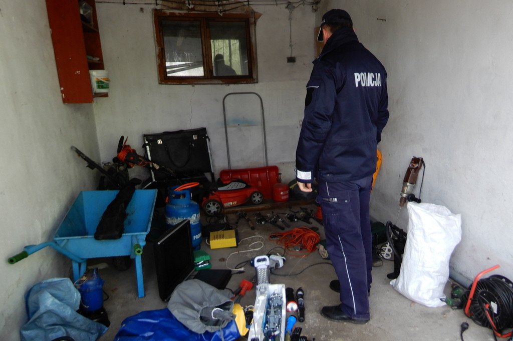 Policjanci zatrzymali 18-latka