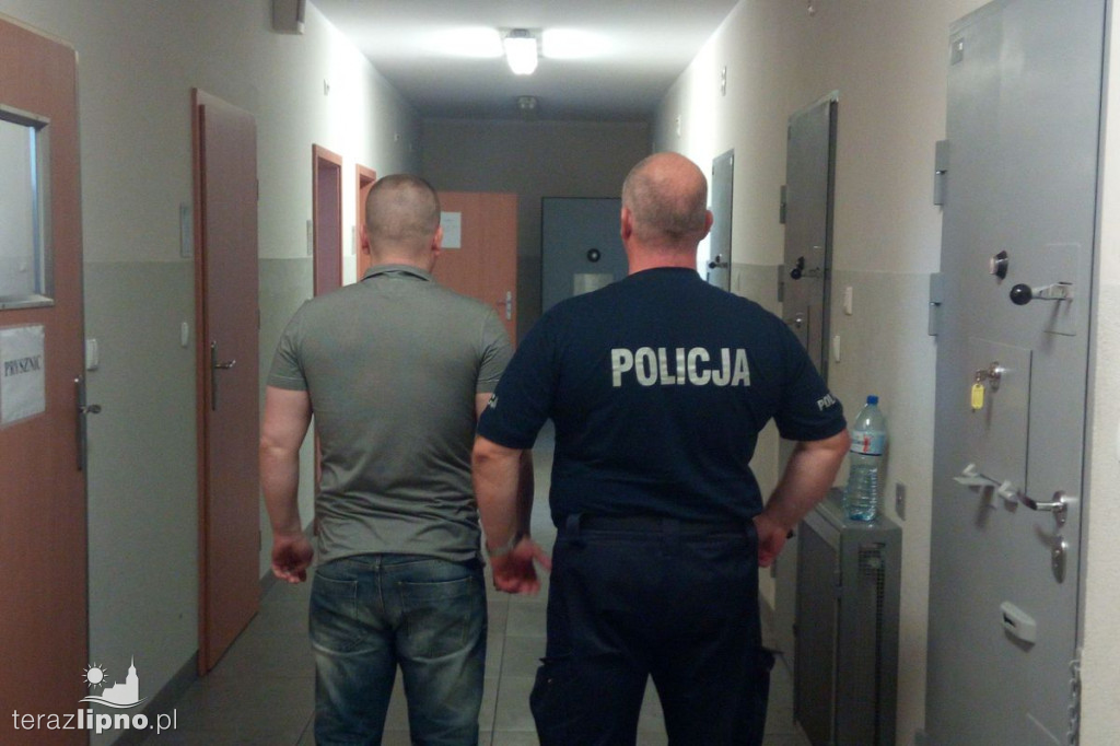 Mężczyzna wpadł z narkotykami