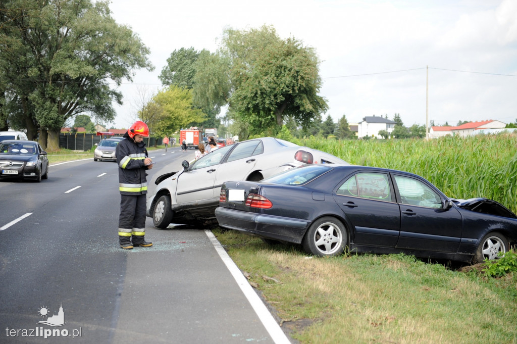 Wypadek na DK 67! Pięć osób poszkodowanych