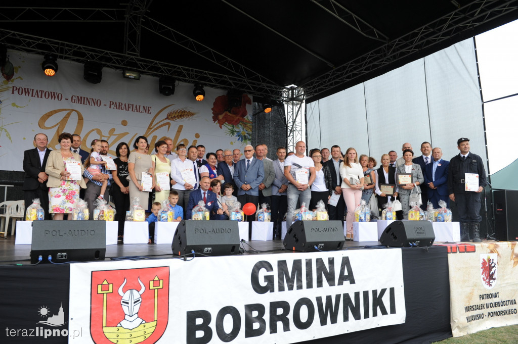 Powiatowe dożynki w Bobrownikach