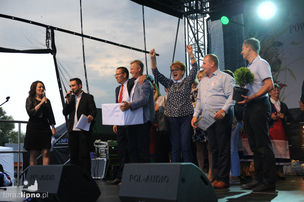 Powiatowe dożynki w Bobrownikach