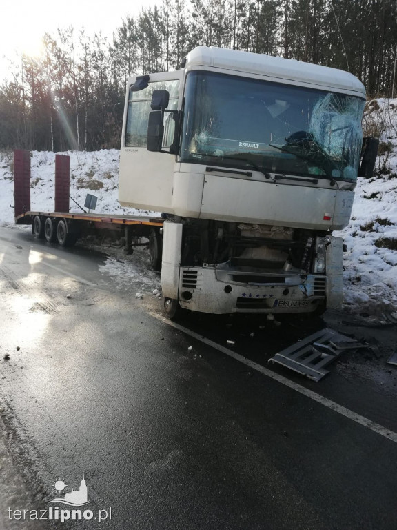 Kolizja dwóch samochodów ciężarowych