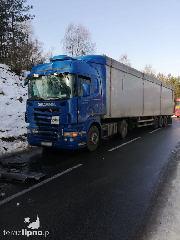 Kolizja dwóch samochodów ciężarowych