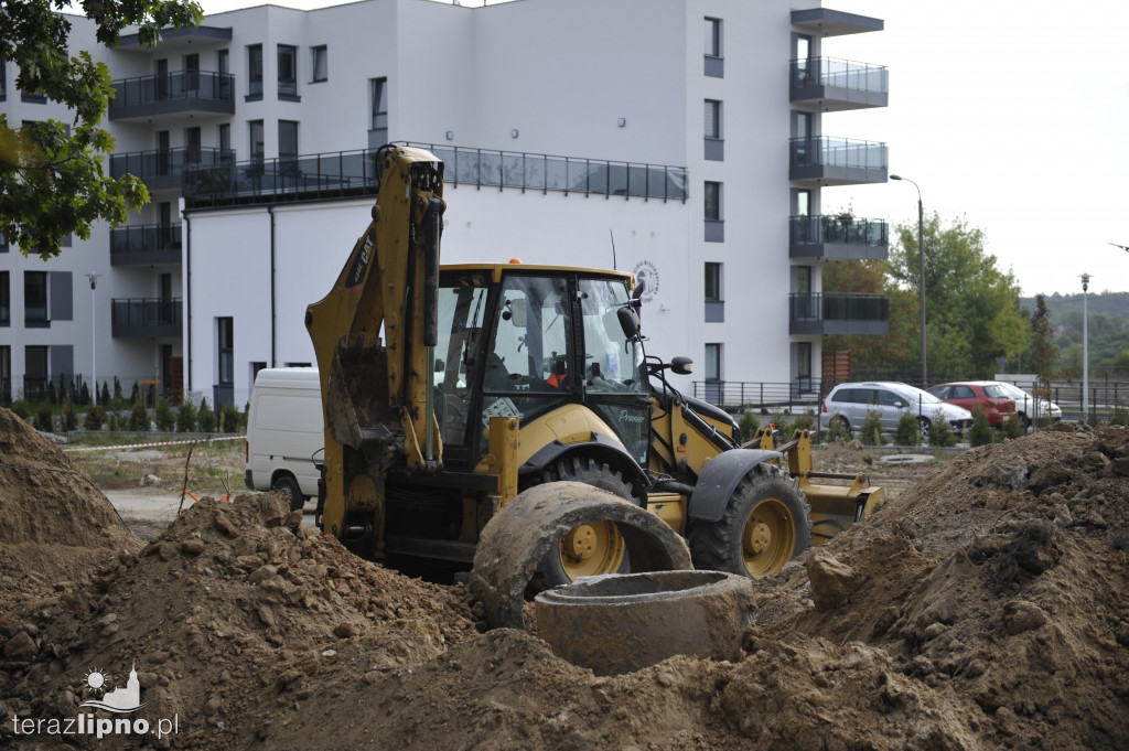Przekazanie placu pod budowę bloku