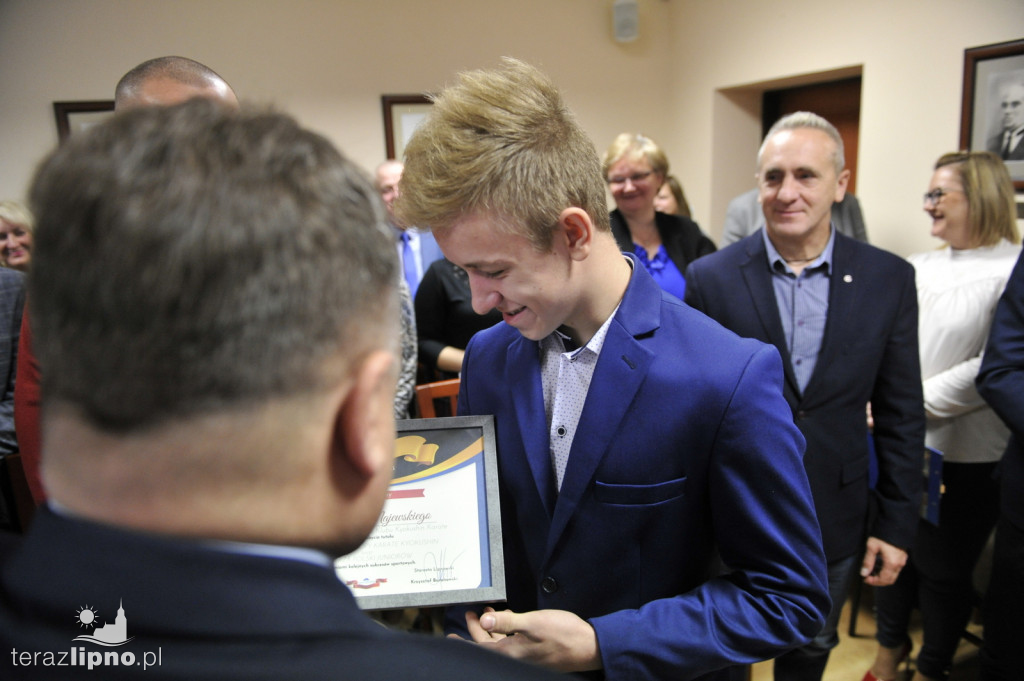 Podziękowania podczas sesji Rady Powiatu