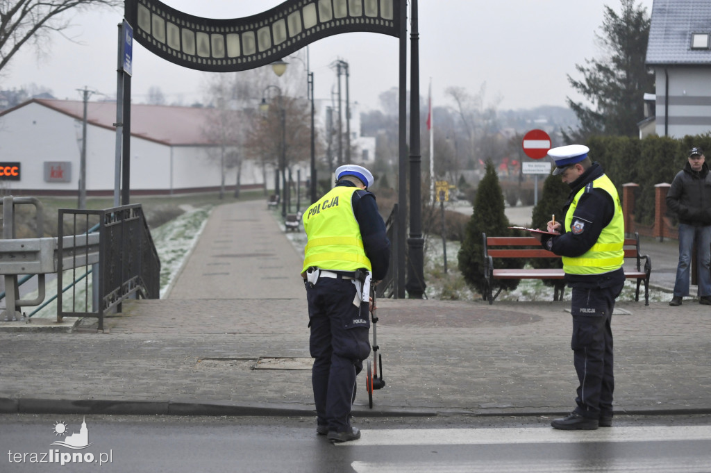Potrącenie na pasach w Lipnie